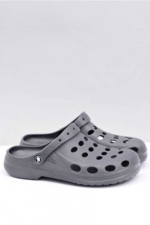 Meeste sussid aiaks ja basseini, hallid