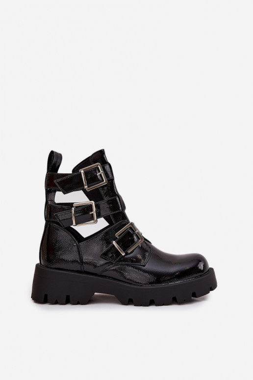 Läikivad naiste saapad rihmadega, hõbedaste kinnitustega, musta värvi "Helisse"