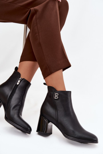 voodriga Naiste poolsaapad Z Naturalnej Skóry kõrge jämeda kontsaga Must Jovelle