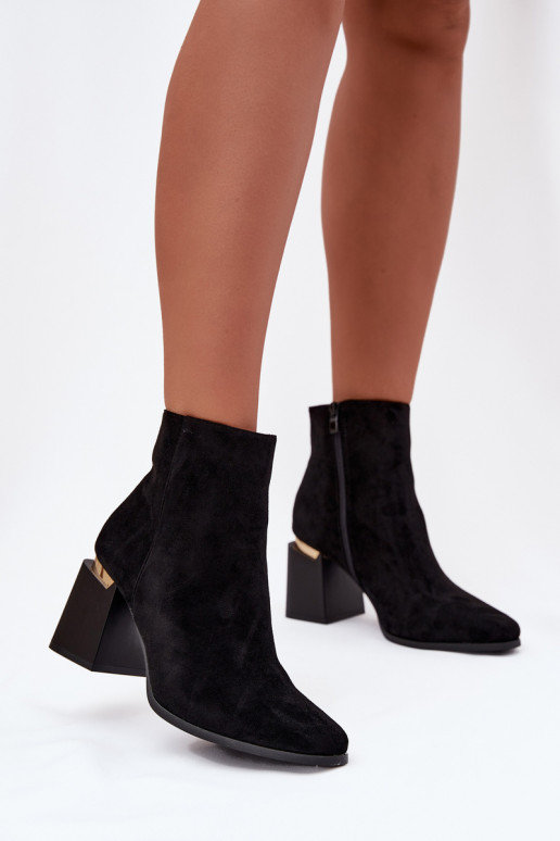 Soojad naiste poolsaapad mustast eko sametist Brivelle