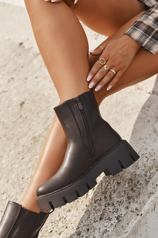 Stiilsed soojendusega naiste saapad ökokoest tumepruuni värvi "Fivienne"