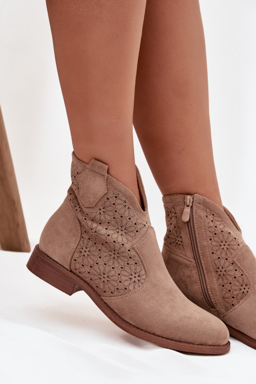 Naiste poolsaapad laiade nööridega S.Barski HY52-532 beeži värvi Naiste poolsaapad laiade nööridega S.Barski HY52-532 beeži värvi