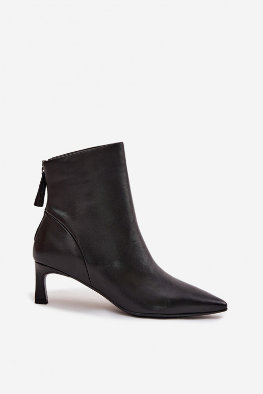 Naiste poolsaapad Z Naturalnej Skóry kõrge jämeda kontsaga D&A CR52-661 Must Naiste poolsaapad Z Naturalnej Skóry kõrge jämeda kontsaga D&A CR52-661 Must