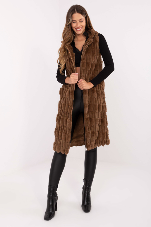 Tume liivakarva vest