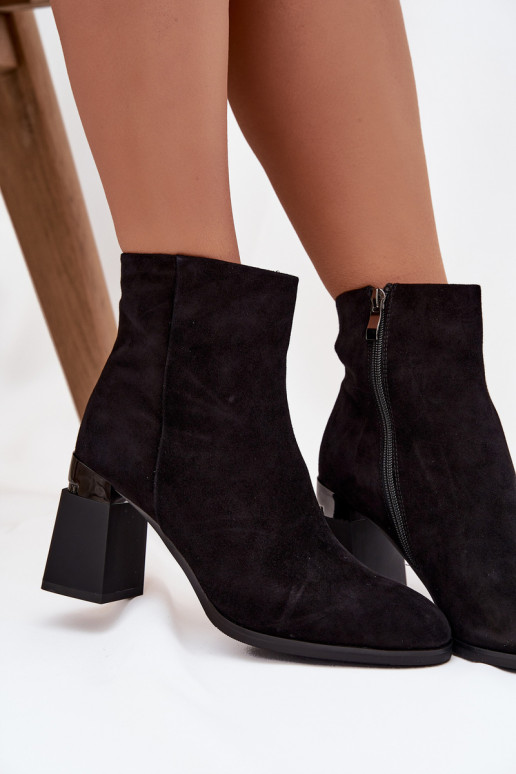 Naiste poolsaapad Z Naturalnego Zamszu kõrge jämeda kontsaga voodriga D&A CR52-718 Must