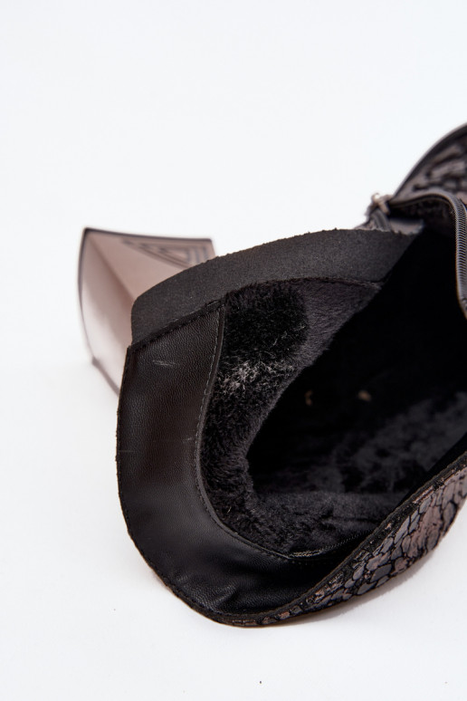   Naiste poolsaapad D&A CR52-679 Must