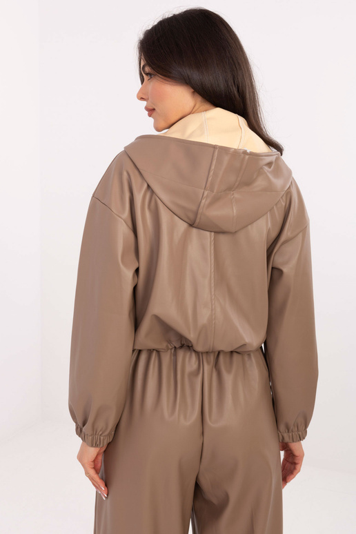 Tume liivakarva jope