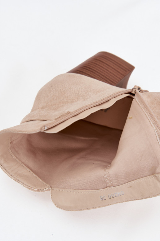 Naiste poolsaapad narmastega Elevandiluu värvi Rosabella