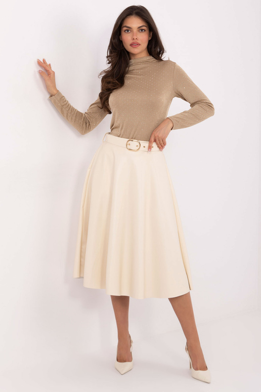 Heledat liiva värvi seelik