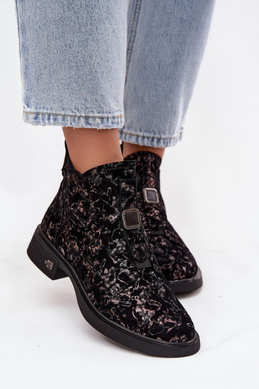 Naiste poolsaapad Z Naturalnego Zamszu  D&A CR52-713 must ja pruun