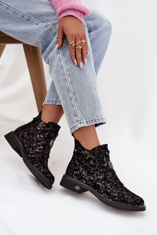 Naiste poolsaapad Z Naturalnego Zamszu  D&A CR52-713 must ja pruun