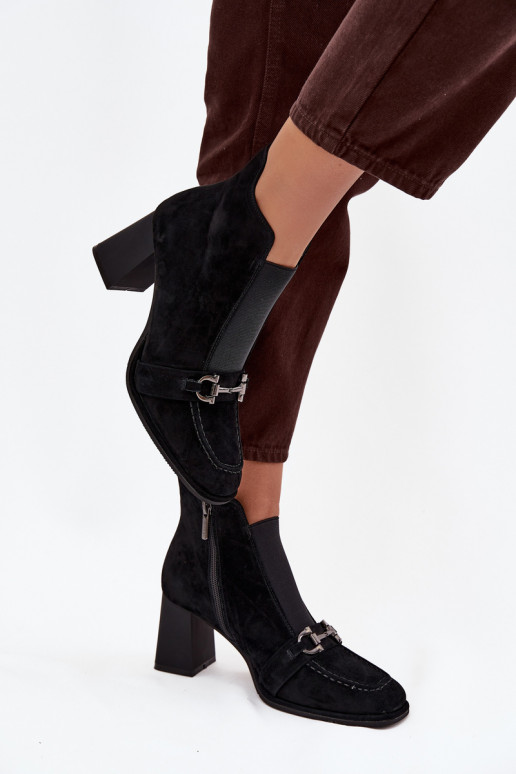 Naiste poolsaapad Z Naturalnego Zamszu kõrge jämeda kontsaga Artiker 57C0124 Must