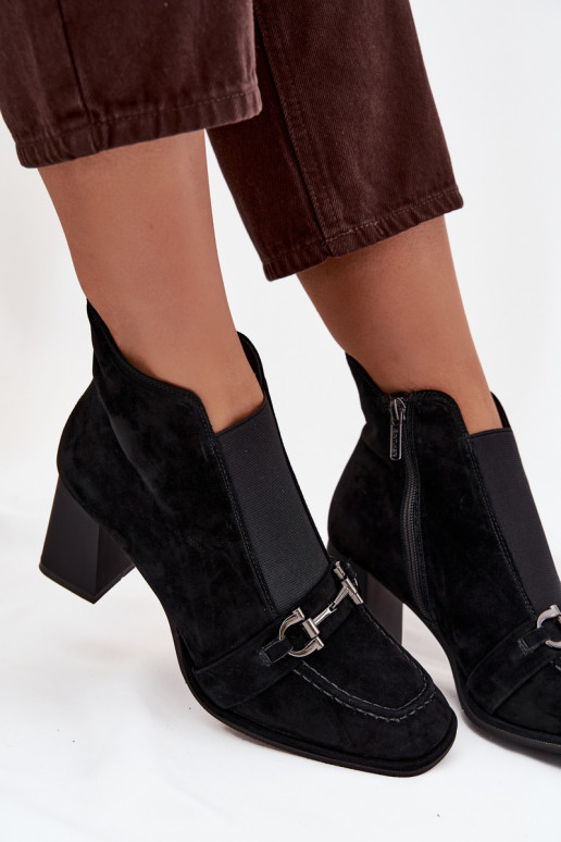 Naiste poolsaapad Z Naturalnego Zamszu kõrge jämeda kontsaga Artiker 57C0124 Must