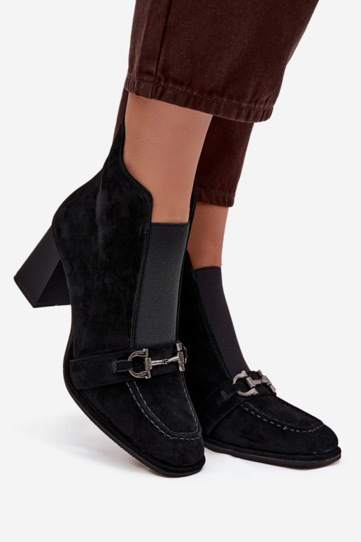 Naiste poolsaapad Z Naturalnego Zamszu kõrge jämeda kontsaga Artiker 57C0124 Must