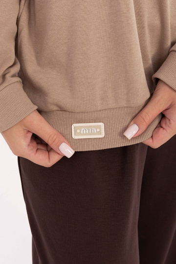 Tume liivakarva jakk