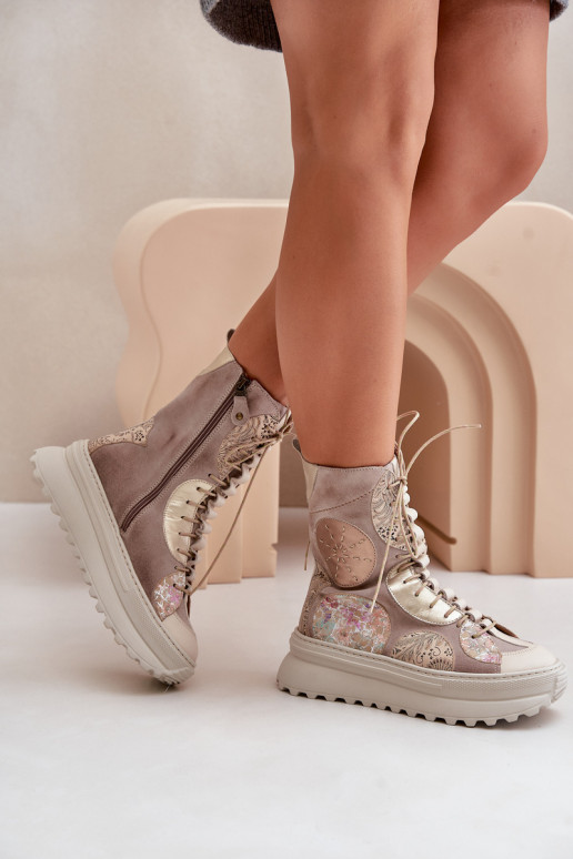   Seemisnahast kingad platvormiga voodriga  06565-04 beeži värvi