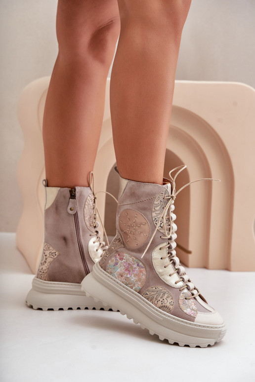   Seemisnahast kingad platvormiga voodriga  06565-04 beeži värvi