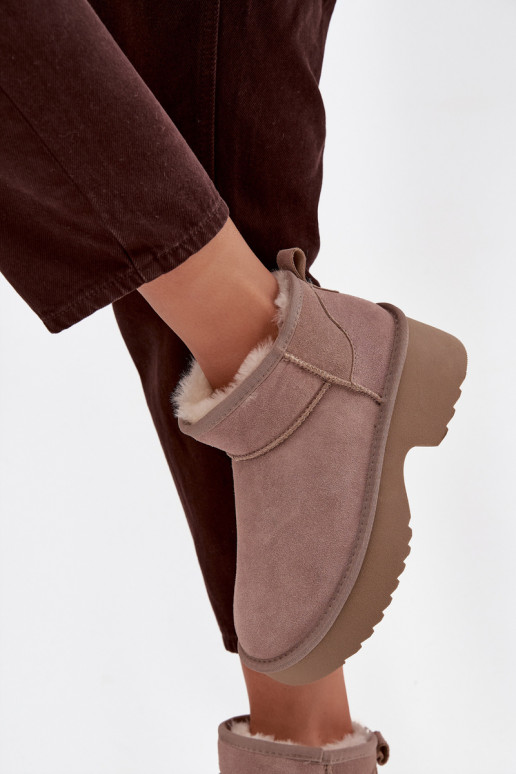 nööpidega lumesaapad Pealiste omadPealturalnego seemisnakhsedu voodriga karusnahaga Khakivärvi Milora