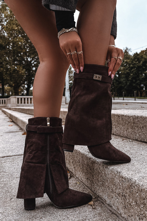 voodriga Pealiste poolsaapad dekoreeritud kontsaga Czekoladosissee Luvielle voodriga Pealiste poolsaapad dekoreeritud kontsaga Czekoladosissee Luvielle