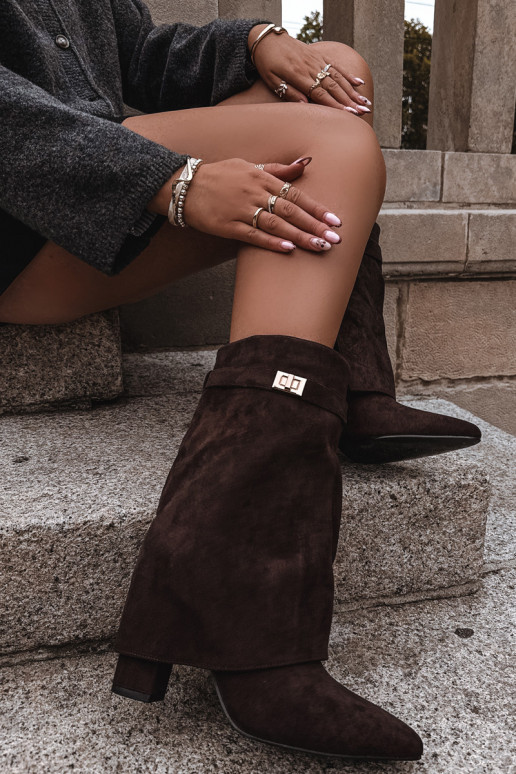 voodriga Pealiste poolsaapad dekoreeritud kontsaga Czekoladosissee Luvielle voodriga Pealiste poolsaapad dekoreeritud kontsaga Czekoladosissee Luvielle