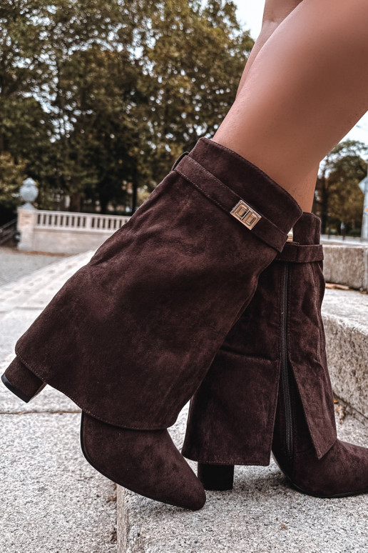 voodriga Pealiste poolsaapad dekoreeritud kontsaga Czekoladosissee Luvielle voodriga Pealiste poolsaapad dekoreeritud kontsaga Czekoladosissee Luvielle