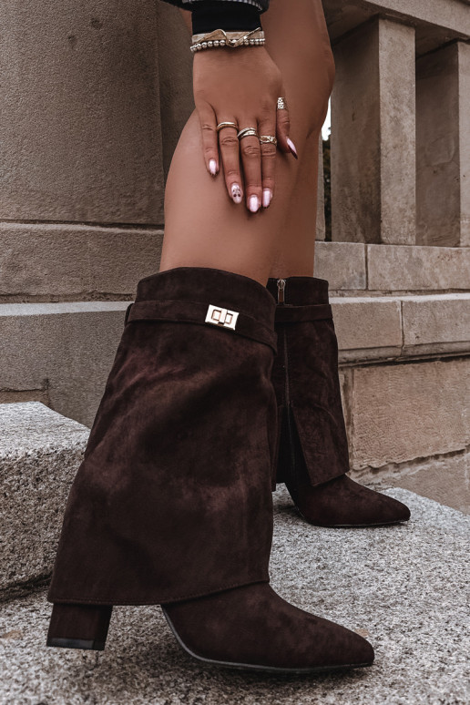 voodriga Pealiste poolsaapad dekoreeritud kontsaga Czekoladosissee Luvielle voodriga Pealiste poolsaapad dekoreeritud kontsaga Czekoladosissee Luvielle