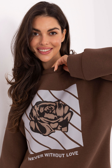 Pruun kapuutsiga kampsun 2