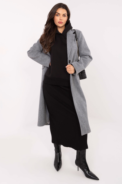 Tumesinine lukuga džemper, must