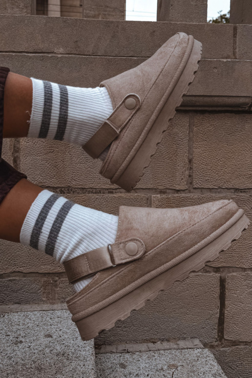 Azida beezid soojad siseriidega sussid platvormiga