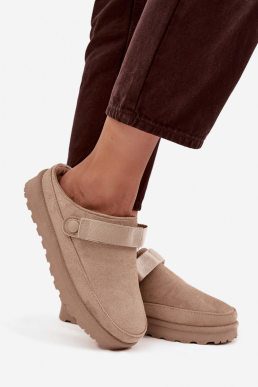 Azida beezid soojad siseriidega sussid platvormiga