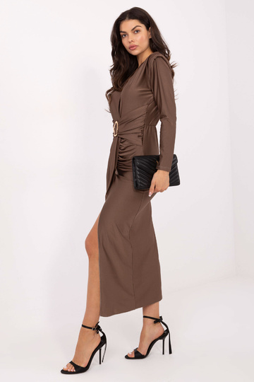 Tumesandaali värvi kleit