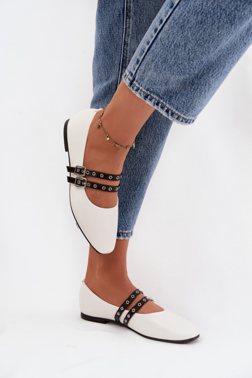 Baleriinad  Triipudega valget värvi Deliora