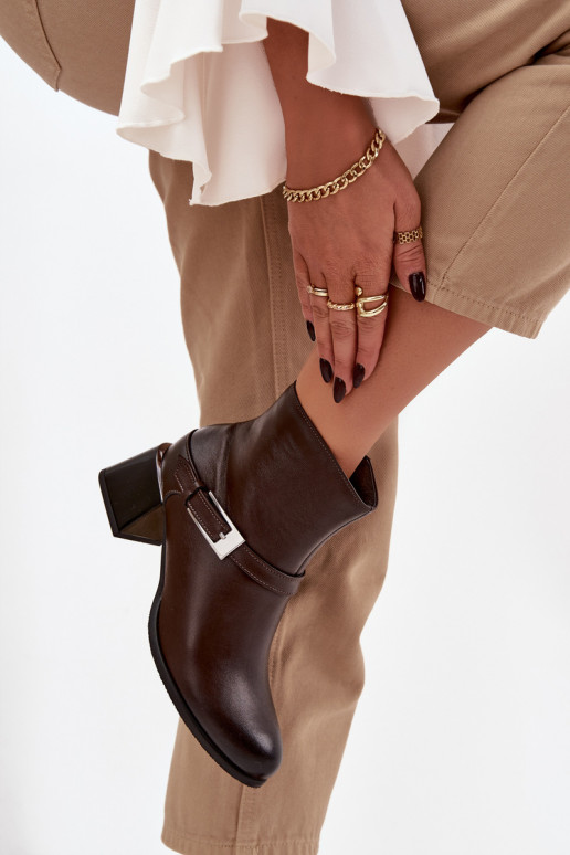 naiste saapad  kõrge jämeda kontsaga neetide ja pandlaga Zazoo 60562 Czekoladowe