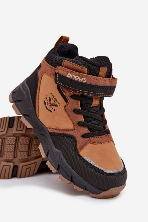 talvesaapad  Laste jalanõud krõpsudega kinnitatav voodriga pruunid värvi Miravie