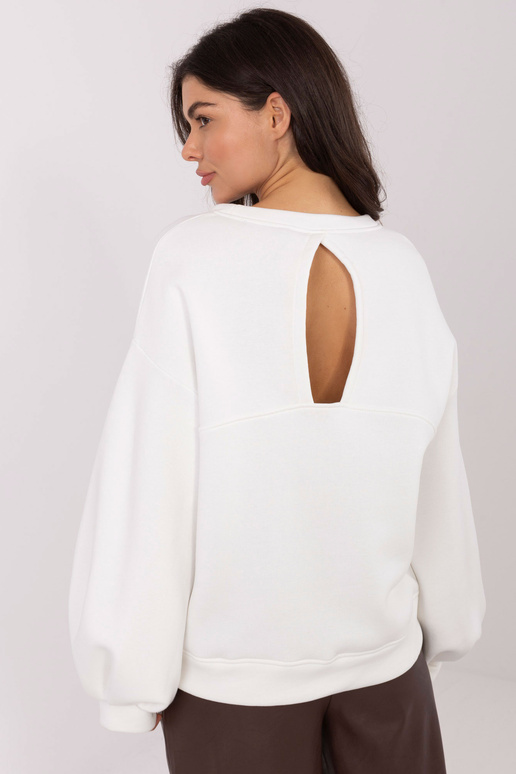 Ecru värvi lukuga T-särk