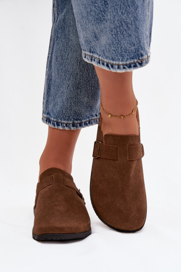 Sussid   i platvormiga neetide ja pandlaga pruunid värvi Selio