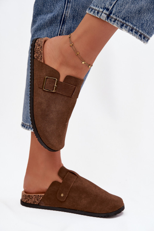 Sussid   i platvormiga neetide ja pandlaga pruunid värvi Selio