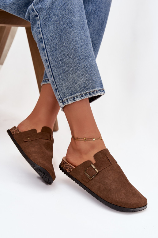 Sussid   i platvormiga neetide ja pandlaga pruunid värvi Selio