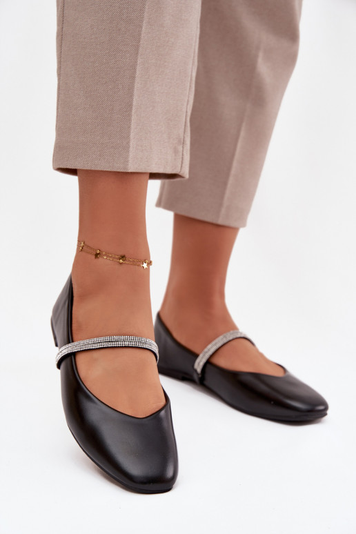 Baleriinad  Z Błyszczącymi Paskami Must Ilirene