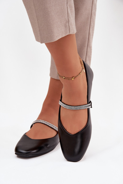 Baleriinad  Z Błyszczącymi Paskami Must Ilirene