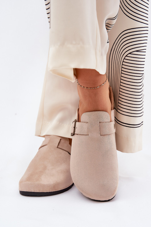 Sussid ChodakI  i platvormiga neetide ja pandlaga beeži värvi Selio