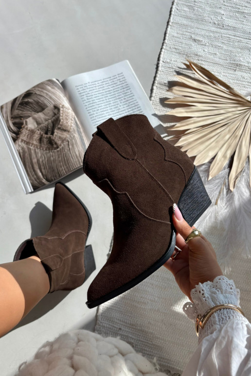 Keenud kauboistiilis naiste saapad naturaalsest sametist Beretta šokolaadipruun