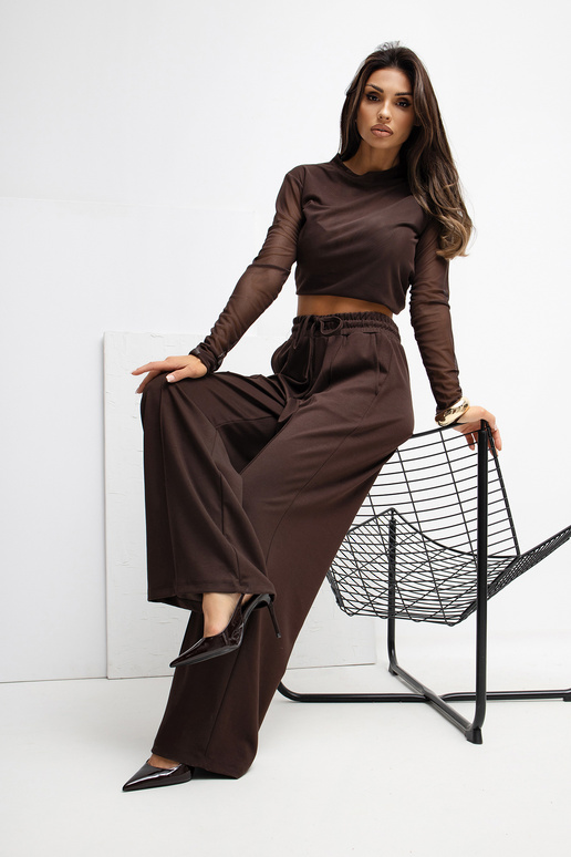 Tumepruun vabaaja püksid