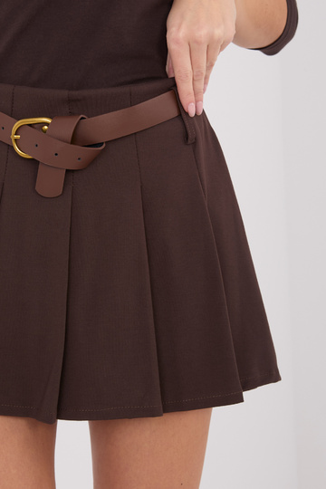 Pruunid lühikesed püksid 2