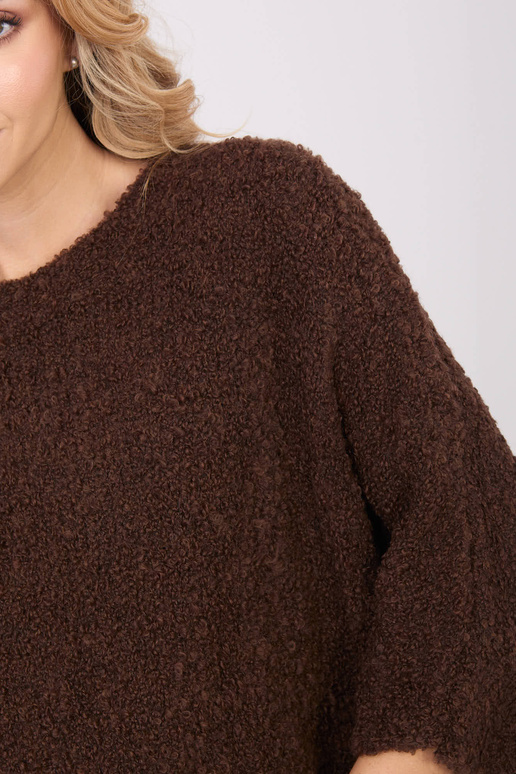 Tumedat pruunid kampsun