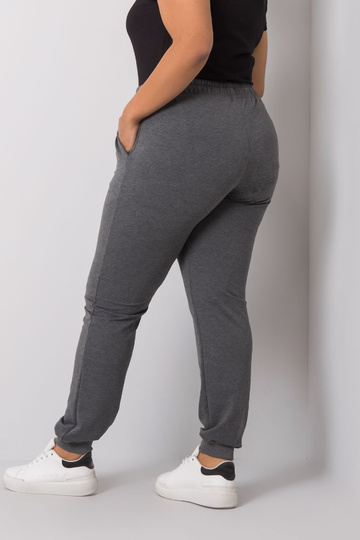 Tumehallid spordipüksid