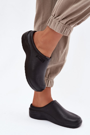 Kerged rannaplätud Sussid   Must Parissa