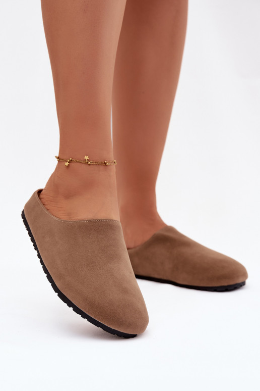 Plätud  Z u Khakivärvi Kalvess