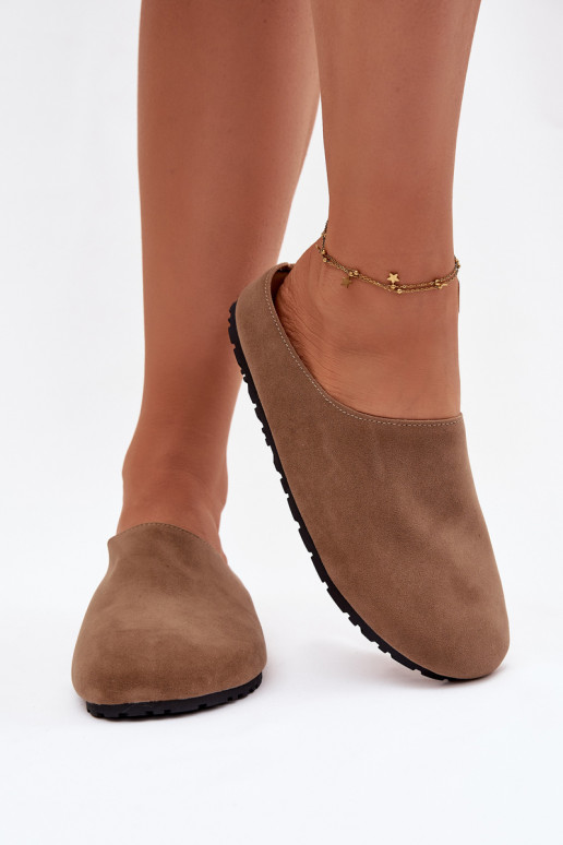 Plätud  Z u Khakivärvi Kalvess