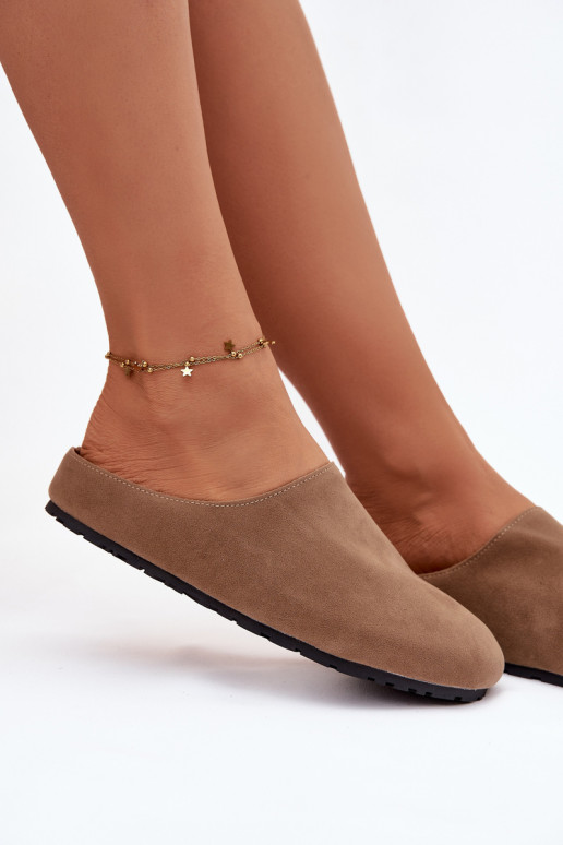 Plätud  Z u Khakivärvi Kalvess